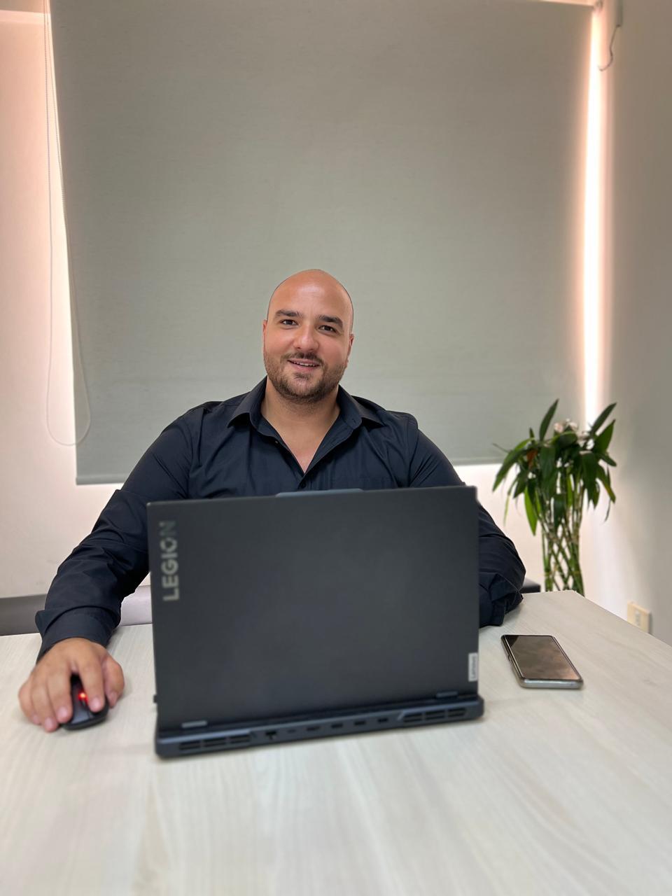 Roy Aaraj - IT Manager